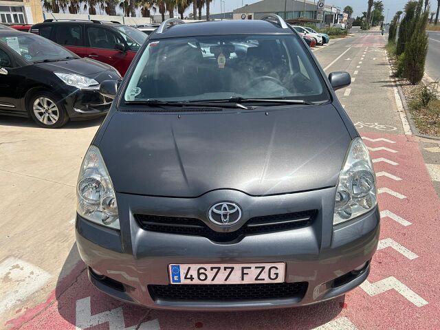 TOYOTA COROLLA VERSO 2.2 D4D SPANISH LHD IN SPAIN 91000 MILES 7 SEATS SUPERB 2008